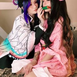 Shinobu e Nezuko-Cosplay